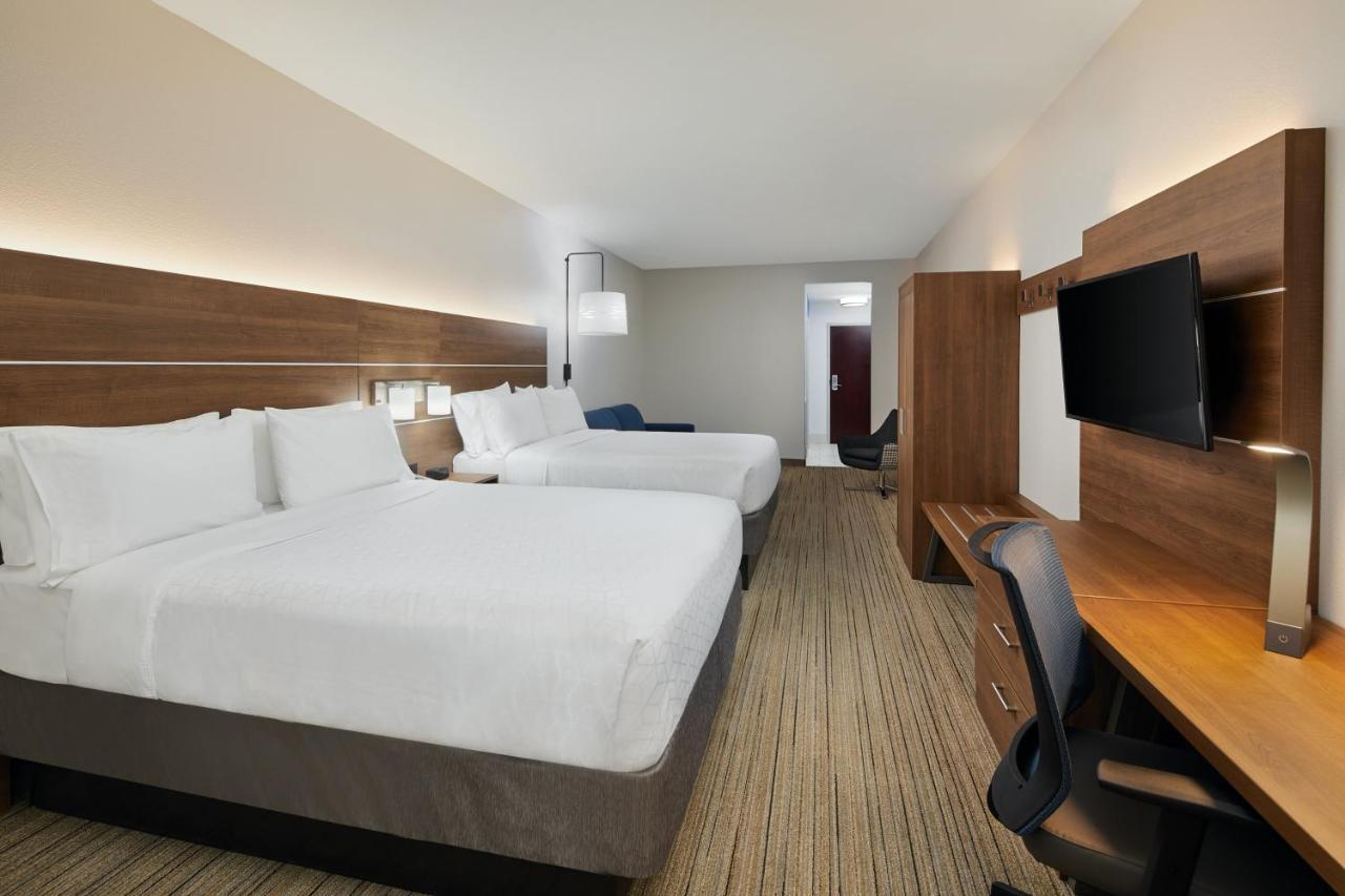 Holiday Inn Express Hotel & Suites Pensacola-West Navy Base By Ihg Beach Haven Екстер'єр фото