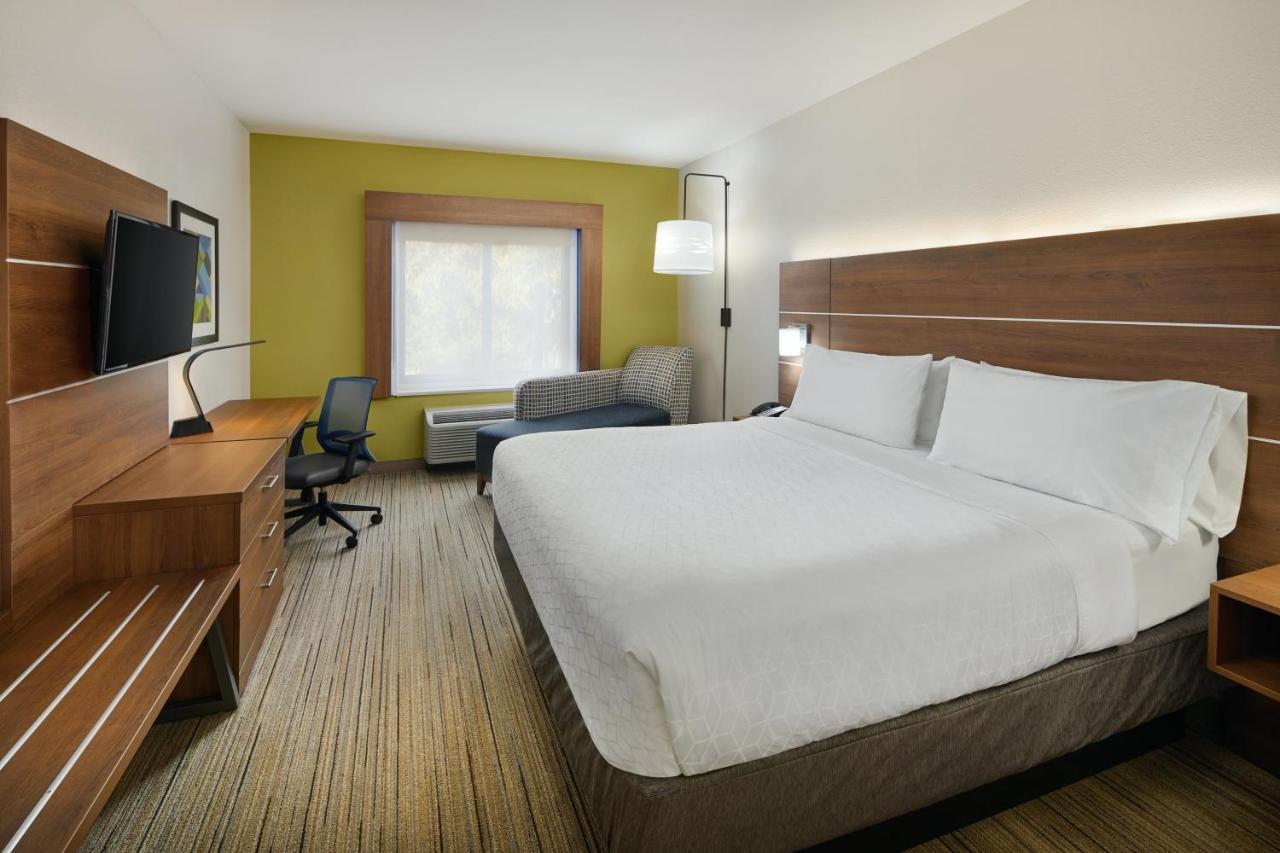 Holiday Inn Express Hotel & Suites Pensacola-West Navy Base By Ihg Beach Haven Номер фото
