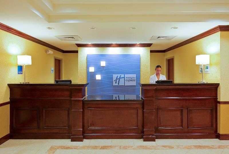 Holiday Inn Express Hotel & Suites Pensacola-West Navy Base By Ihg Beach Haven Екстер'єр фото